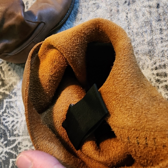 ROOTS Tribe Leather Boot - Picture 4 of 5